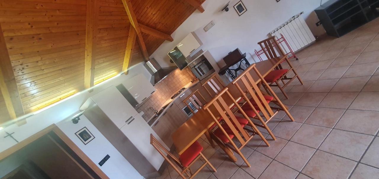 סניגליה Albergo Primavera מראה חיצוני תמונה