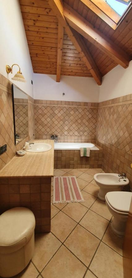 סניגליה Albergo Primavera מראה חיצוני תמונה